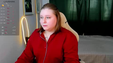 katiegarsiaa online show from March 22, 9:26 am