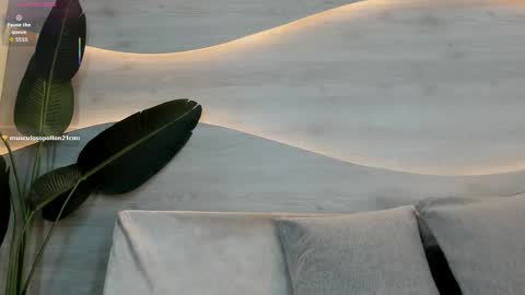 Katrina online show from March 30, 12:49 pm