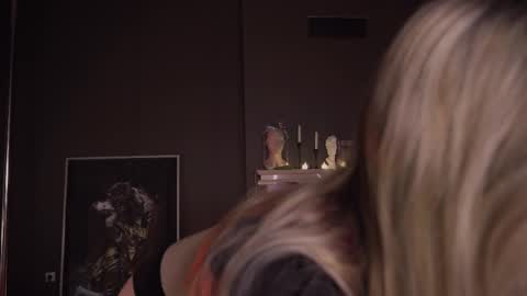 katt_yy online show from March 10, 12:28 pm