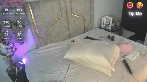 Katerine online show from December 14, 3:45 am