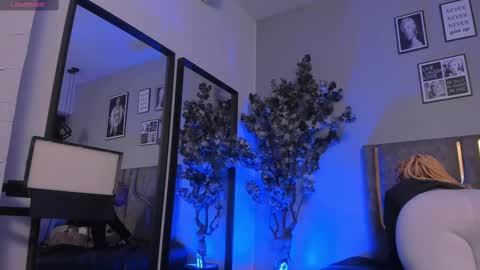 Katerine online show from February 12, 3:29 am