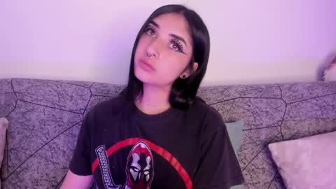 Kat  online show from May 30, 1:14 am