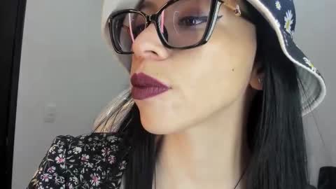 Katty online show from January 8, 8:24 pm