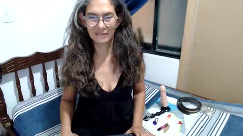 angel online show from November 16, 12:12 am