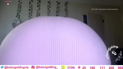 Princesse Kat  online show from February 27, 9:03 pm