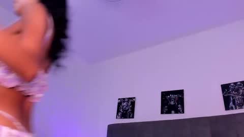 katy_contreras online show from March 10, 11:45 am