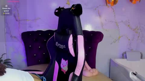 Katy online show from April 10, 10:32 am