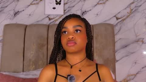 Keyla Knowles online show from April 20, 8:12 pm