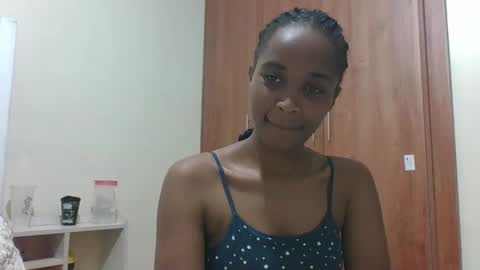 kaylar online show from March 21, 6:13 pm