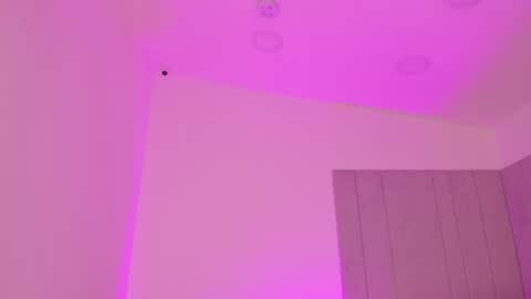 Kayla online show from December 29, 5:33 pm