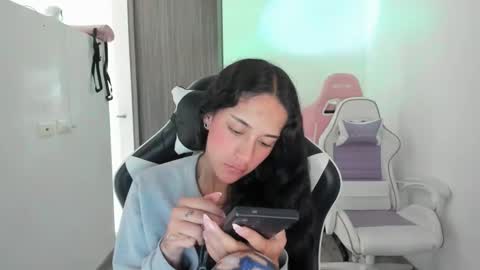 kaylie online show from September 24, 11:31 am