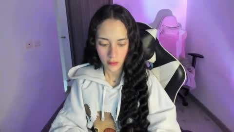 kaylie online show from January 13, 11:14 am