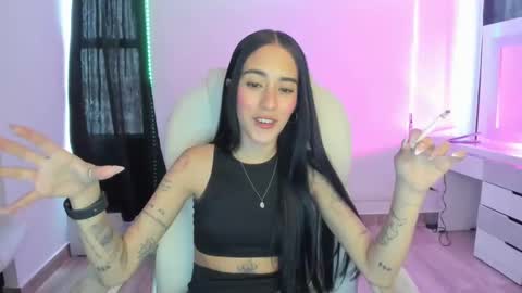 kaylie online show from December 12, 9:26 pm