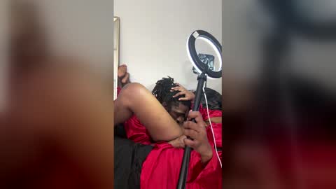 keandrasnow online show from April 10, 9:04 am