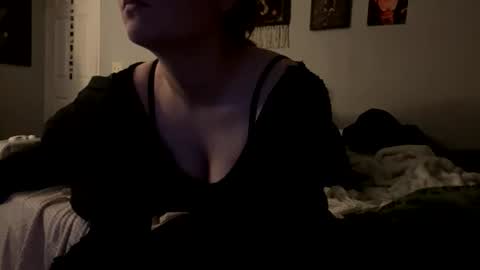 kearianwat online show from April 12, 12:25 am