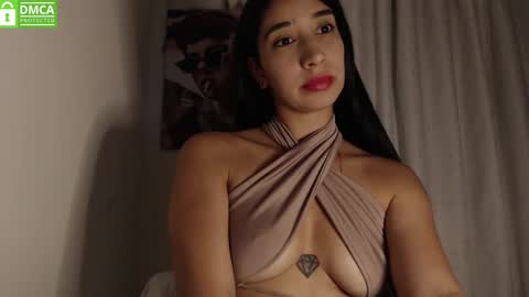 hellosIm Jessi in instagram keicha0717 online show from December 15, 4:51 am