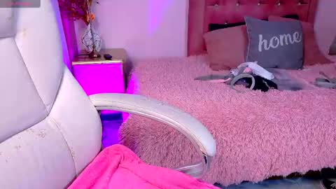    online show from May 27, 3:25 am