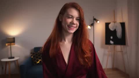 keira_knight online show from October 16, 12:35 am