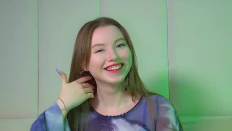 Keira online show from October 20, 6:33 pm