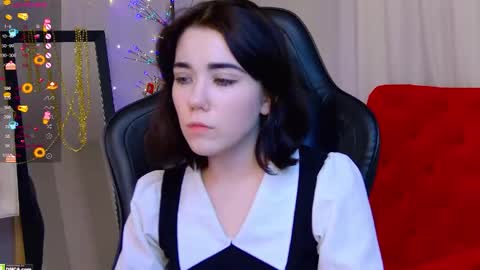 Kelly online show from December 15, 11:59 am