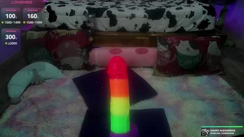 Kelly online show from September 24, 5:06 am