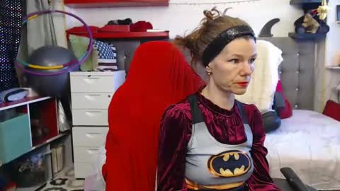 kelly online show from February 24, 7:20 am