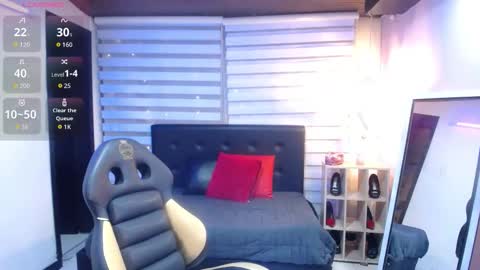 kendall_rossii_ online show from October 22, 3:00 am