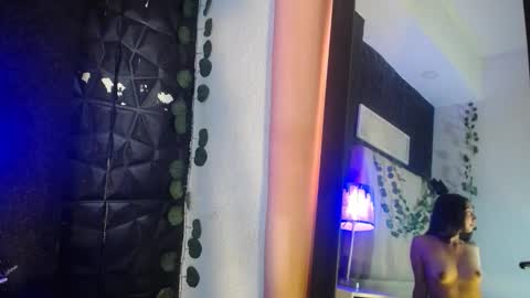 kendall_saenz online show from October 8, 8:24 pm