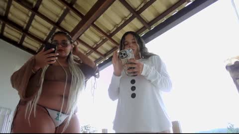 kendall online show from December 24, 9:39 am