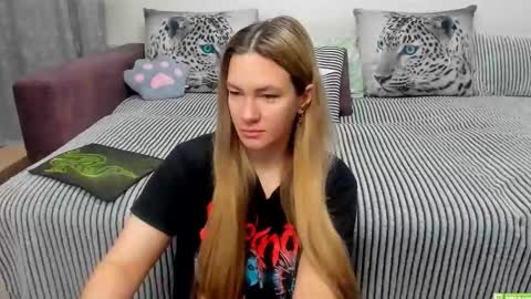 Kendra online show from November 9, 11:33 pm