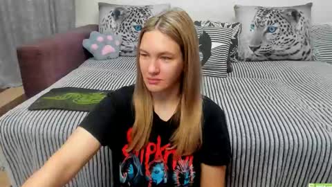 Kendra online show from November 18, 12:11 am