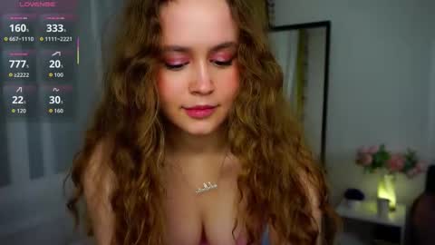 Kira online show from November 29, 9:41 pm