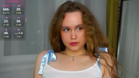 Kira online show from October 14, 6:32 pm