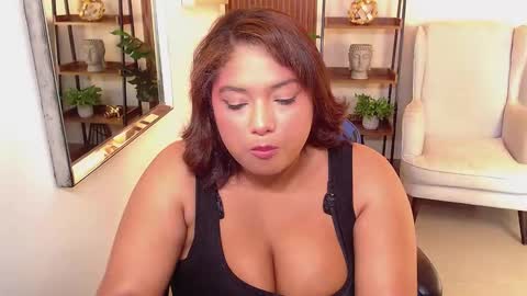 Kenya Buhle online show from December 2, 6:10 pm