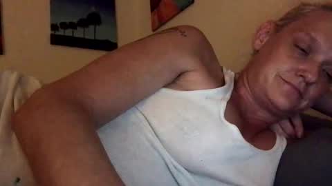 KeroseneAngel online show from September 11, 5:30 am