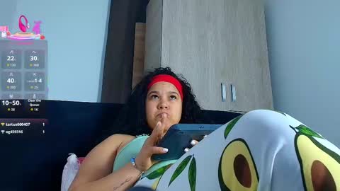 KESHA online show from February 20, 6:59 am