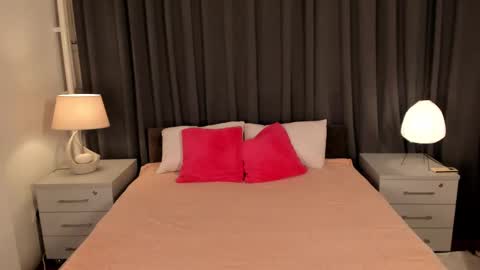 kettyIm a simple girl who likes gifts Lovense is activeThere are legends that in this room all your wish can come true online show from February 12, 6:19 am