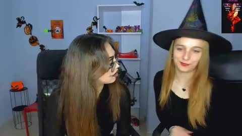 Keylas online show from October 31, 1:26 pm