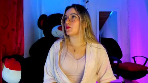 Keyth  online show from January 28, 4:41 pm