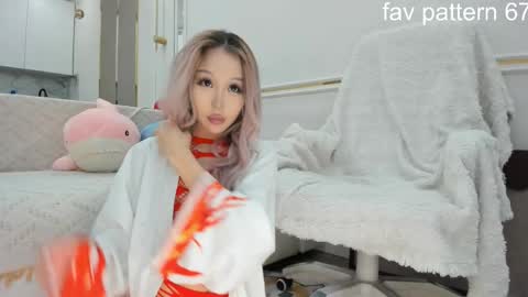 KHAESOO3 Yuna online show from November 17, 11:11 am