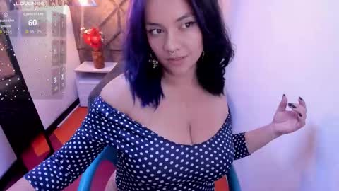 kiara Cruz online show from November 15, 9:49 pm