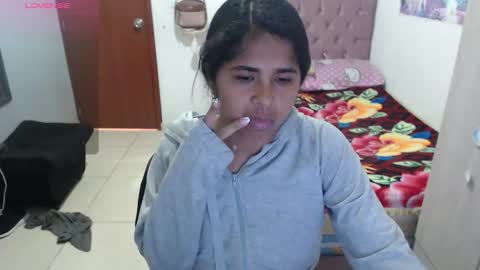 Kiara online show from December 16, 8:15 pm