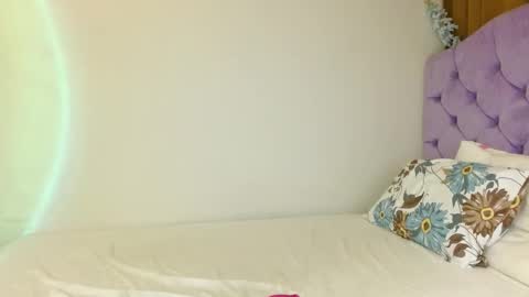 Kiara online show from March 18, 2:49 am