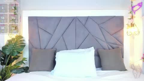 kiarha  online show from September 26, 11:19 am