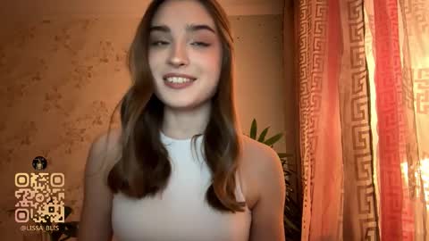 Ola my name is Lissa  Lets hit 10 Thumbs Up together   online show from February 3, 8:45 pm