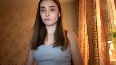 Ola my name is Lissa  Lets hit 10 Thumbs Up together   online show from February 11, 5:36 pm