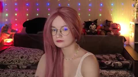 kiki_blue_eyes online show from March 4, 6:31 am