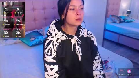 kIKI online show from September 30, 11:38 am