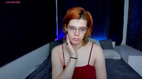 Kiki online show from December 10, 10:06 am