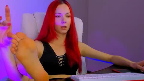 kim_boyd online show from September 10, 8:03 am